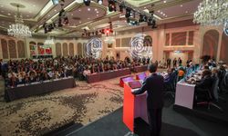 Ekrem İmamoğlu’ndan Sosyalist Enternasyonal’e Mektup: “Otokrasiler Yenilmez Değildir”