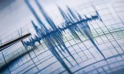 İran'da 5 Büyüklüğünde Deprem