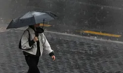 Meteoroloji'den Çok Sayıda İl İçin Uyarı: Kuvvetli Yağış ve Fırtına Bekleniyor