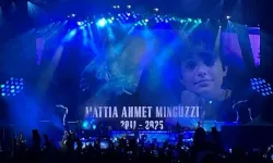 Dünyaca Ünlü Rock Grubu Guns N'Roses, İstanbul konserinde Mattia Ahmet Minguzzi'yi Andı
