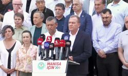 Vahap Seçer, Elektrik Çarpmasıyla Yoğun Bakımda Olan Ferdi Zeyrek’i Ziyaret Etti