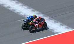 Deniz Öncü Moto2'de Tarih Yazdı: 0.003 Saniyeyle İlk Zafer!