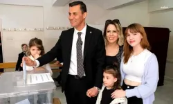 Ferdi Zeyrek Hayatını Kaybetti... Kızı Nehir Zeyrek'ten İlk Paylaşım: 'Babamın Kanını Yerde Bırakmayın'