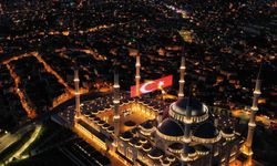 15 Temmuz Gecesi Neden Saat 00.13’te Sela Okunuyor? İşte Anlamı ve Detayları