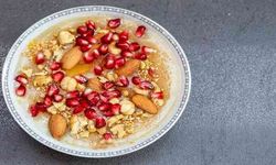 Aşevinde Aşure Kaynadı, Vatandaşa Ulaştırıldı