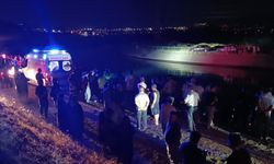 Kahramanmaraş'ta Otomobil Kanala Uçtu: Baba ve Oğlu Hayatını Kaybetti