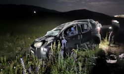 Kars’ta Domuz Sürüsü Panik Yarattı: Araç Şarampole Uçtu, 4 Yaralı!