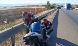 Afyonkarahisar’da Motosiklet ile 30 Metre Sürüklenen Sürücü Hayatını Kaybetti