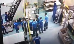 Adana’da OSB’de Korkunç İş Kazası: Makine İşçinin Sırtına Saplandı