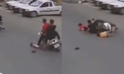 Mersin’de Yola Fırlayan Çocuğa İki Motosiklet Birden Çarptı!