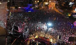 Adana’da Halk Zeydan Karalar İçin Meydanlara Aktı