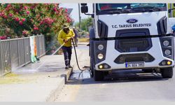 Tarsus Belediyesi’nden Ana Caddelere ve Hal Yolu’na Temizlik Çıkarması