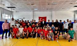 Mersinli Sporculara Şampiyon Dokunuşu