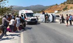 Yolculuk Kabusa Döndü: Söke’de Turist Midibüsü Devrildi, Çok Sayıda Yaralı Var