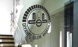 Cuma Hutbesinden Gündem Yaratacak Sözler: “Özenti Estetik, Şeytanın Oyunu!”
