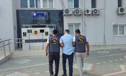 Mersin’de Kırmızı Bültenle Aranan Dolandırıcıya Operasyon