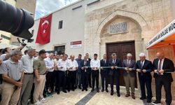 4 Yıllık Bekleyiş Sona Erdi: Tarihi Melik Tahir Camii Tarsus’ta İbadete Açıldı