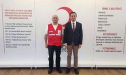 Mersin İl Sağlık Müdürü'nden Kızılay Gönüllü Merkezine Ziyaret