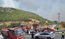 Silifke'de Alevlerle Zaman Yarışı: 5 İlden Takviye, 190 Kişi Tahliye Edildi