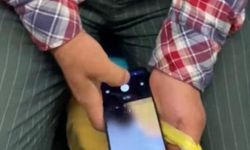 Şişli Metrosunda Şok! Gizlice Fotoğraf Çeken Adam Telefonunu Parçaladı