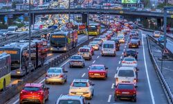 Trafik sil baştan olacak: Hız limiti ve diğer kurallar değişiyor