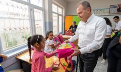 Mersin'de Çocukların Yüzünü Güldüren Proje: 5 Yılda 93 Bin Çanta!