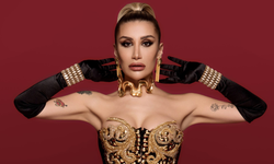 İrem Derici Mersin’de Hayranlarıyla Buluşuyor