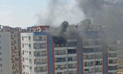Mersin Erdemli’de Alevler Yükseldi! Tatil Sitesinde Yangın