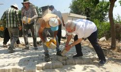 Yıllar sonra yolları parke ile tanıştı