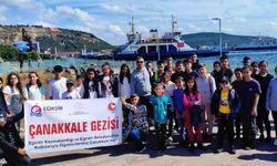 Depremzede öğrenciler, Çanakkale gezisinden döndü