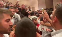 CHP İstanbul İl Kongresi'nde kavga çıktı!