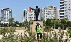 Toroslar`da park ve yeşil alanların bakımı özenle yapılıyor