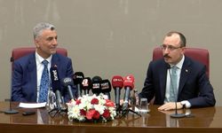 Ticaret Bakanı Bolat'tan patronlara mesaj: 'Sorunları birlikte çözeceğiz'