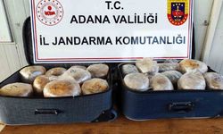 Adana`da bir araçta 20 kilo esrar ele geçirildi