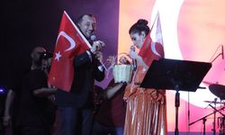 Melek Mosso konseri nedeniyle hedef alınan AKP'li belediye başkanı istifa ettiğini duyurdu