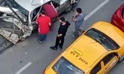 Adana`da zincirleme trafik kazası: 2`si çocuk 3 yaralı