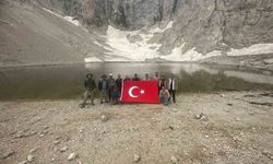 Efsanelere konu olan Ali Gölü`nde ezan sesi yankılandı