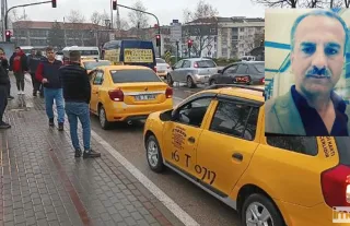 Küçük çocuk, bindikleri taksinin şoförünü boynundan bıçakladı!