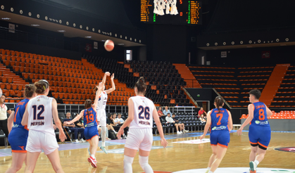 Mersin'de  U18 Kadınlar Basketbol Türkiye Şampiyonası Heyecanı