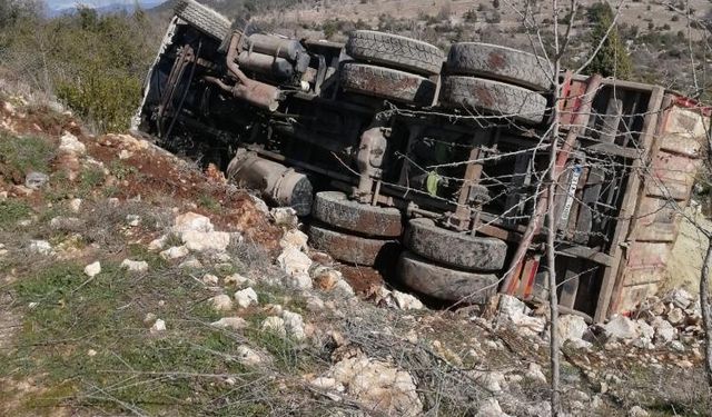 Mersin Çamlıyayla'da Trafik Kazası: 1  Yaralı