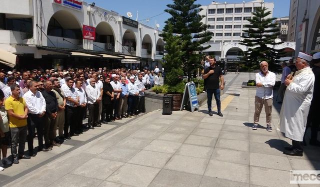 Mersin'de Haniye İçin Gıyabi Cenaze Namazı Kılındı