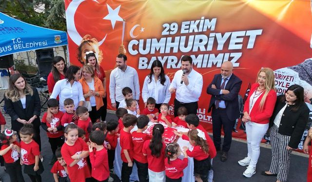 Tarsus Belediyesi Kreşlerinde Cumhuriyet Bayramı Coşkusu