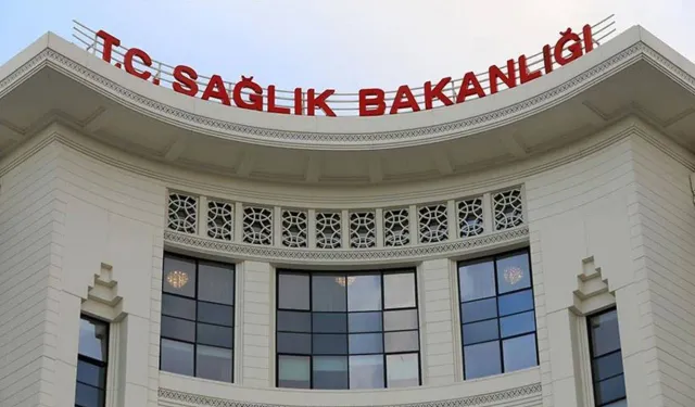 Çanakkale'de Sağlık Botunda Patlama: 1 Sağlık Personeli Hayatını Kaybetti
