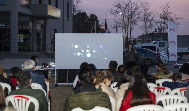 Gezegen Geçidi Mersinlileri Büyüledi