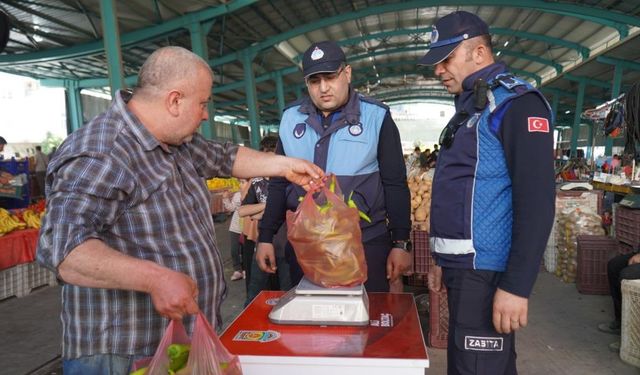 Tarsus’ta Semt Pazarlarına ‘Tartı Kontrol Noktası’ Düzenlemesi