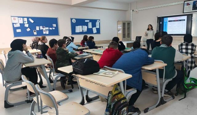 Zorunlu Eğitime Esneklik Geliyor: Lise Sistemi 3 Farklı Modelle Değişiyor