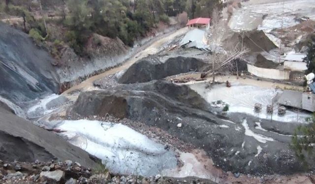 Toroslar’da Krom Ocağına Onay Şoku