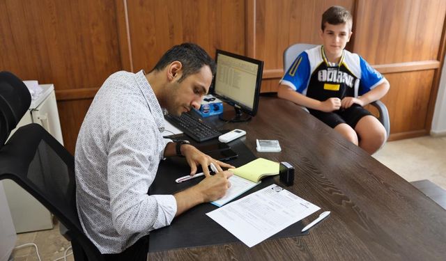 Minik Sporcular Spora İlk Adımlarını Akdeniz’de Atıyor
