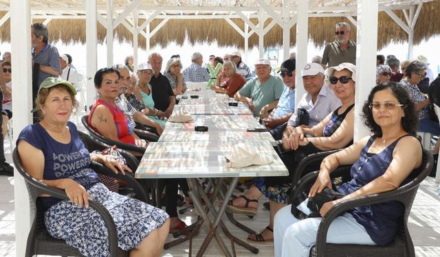 Mersin Büyükşehir'den Emeklilere Yaz Hediyesi