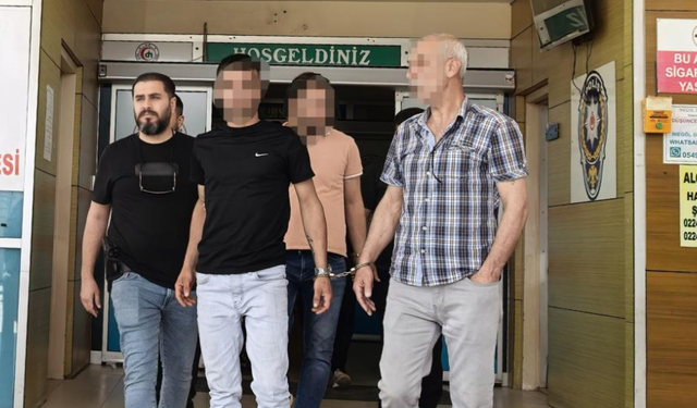 Cinayet Zanlısı Okey Oynarken Yakalandı